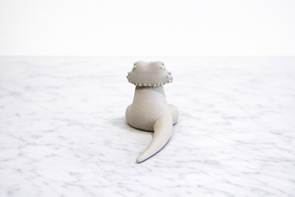 Cute Bearded Dragon Figurine – Textured Knit-Style Reptile Sculpture
