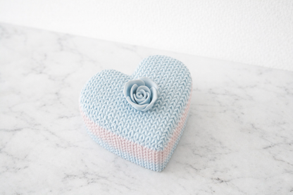 Heart-Shaped Knitted Look Trinket Box – Pastel Decorative Storage
