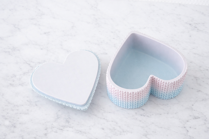 Heart-Shaped Knitted Look Trinket Box – Pastel Decorative Storage