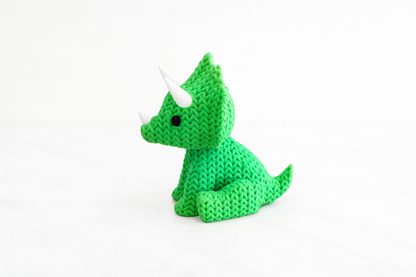 Green Knitted Triceratops Figurine – Cute Dinosaur Decorative Sculpture