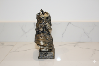 Pisces Zodiac Bust – Hand-Finished Decorative Sculpture (Approx. 18 cm)