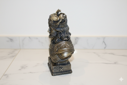 Pisces Zodiac Bust – Hand-Finished Decorative Sculpture (Approx. 18 cm)