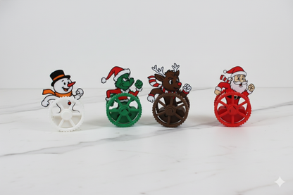Figuras navideñas rodantes: juego de 4 ruedas festivas (Papá Noel, muñeco de nieve, reno y Grinch)
