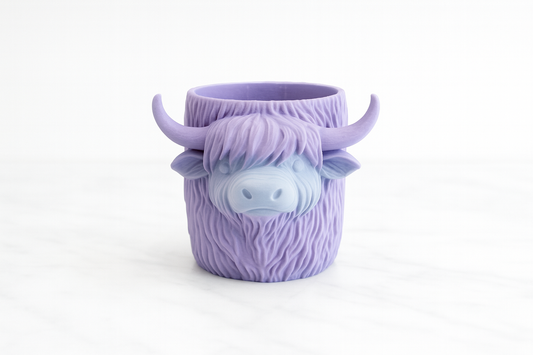 Cute Highland Cow Pen Holder – Decorative Desk Organizer