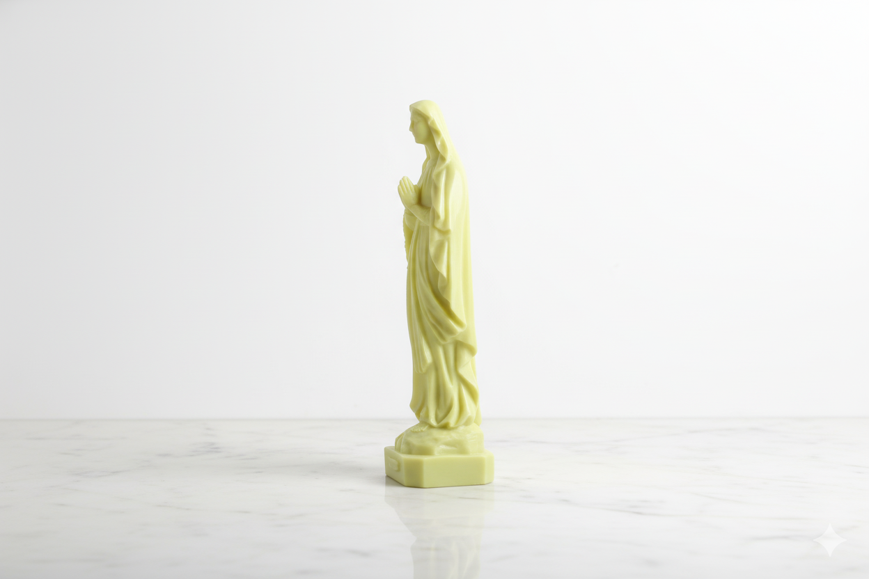 Glow-in-the-Dark Virgin Mary Figurine – Spiritual Decorative Statue
